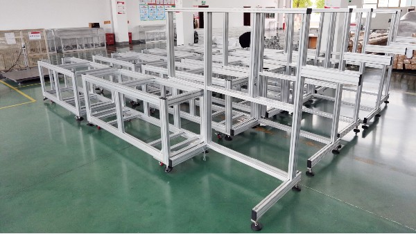 鋁型材框架的哪些特點使其廣泛應用？